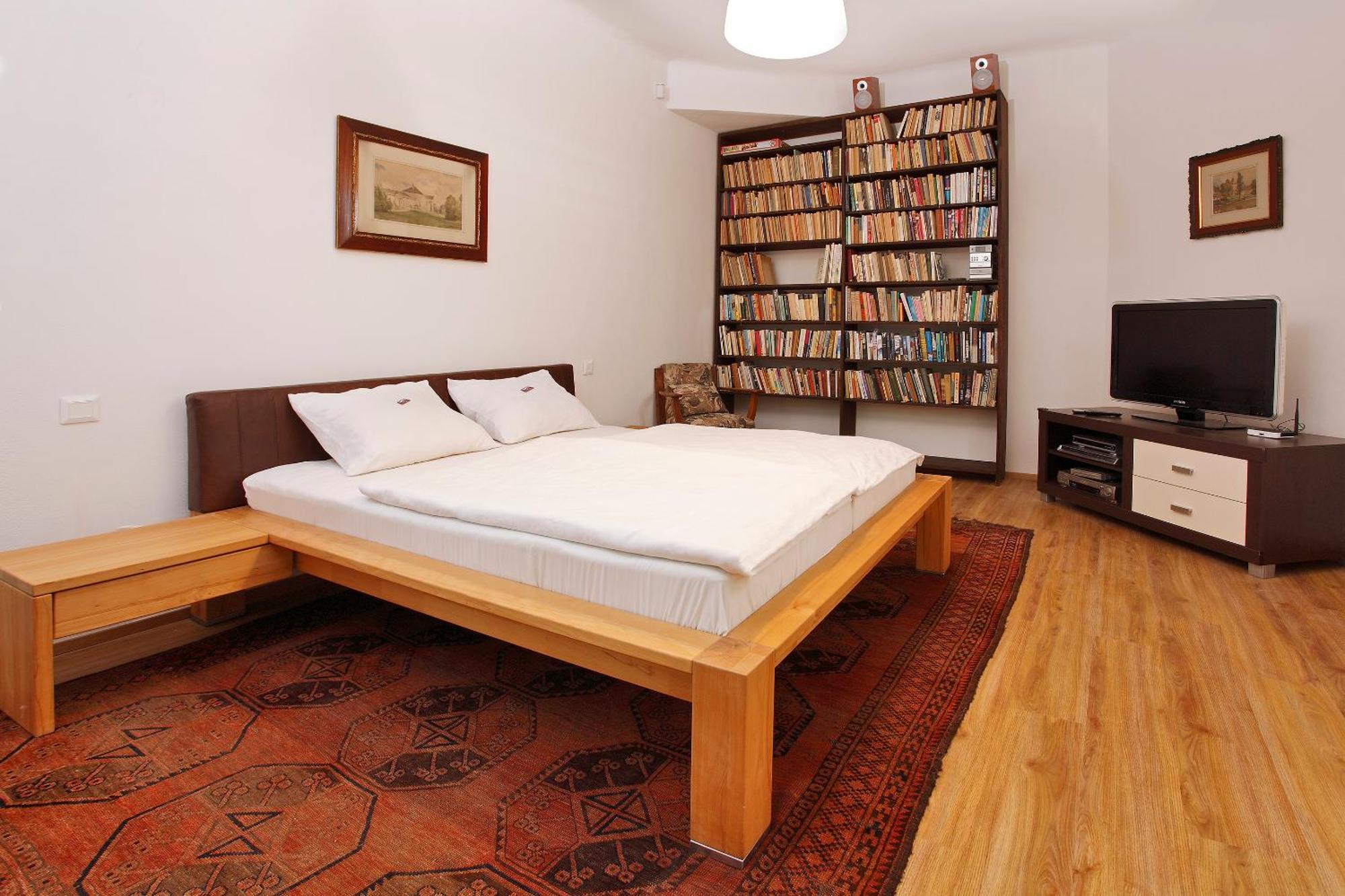 Villa Z - Apartment With Private Parking Брно Екстер'єр фото